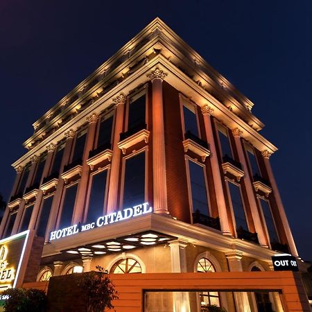 Hotel Mbc Citadel Нашик Екстериор снимка