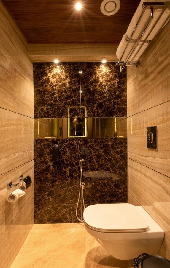 Hotel Mbc Citadel Нашик Екстериор снимка